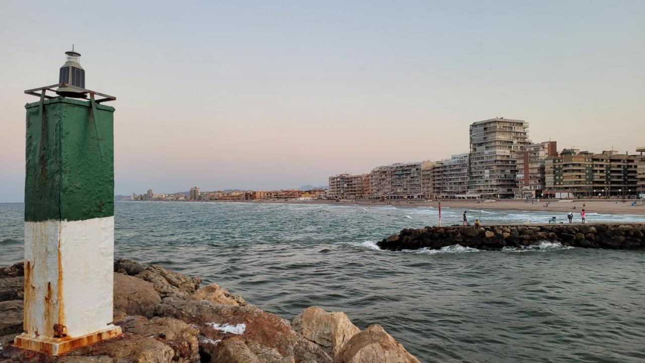 Beachfront House, Valencia, Wifi, Paddle Surf Board, Incredible Views Sueca Esterno foto